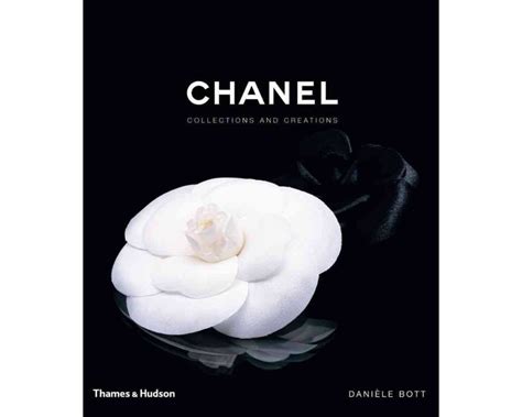 livre decoratif chanel|Chanel: Collections and Creations Hardcover.